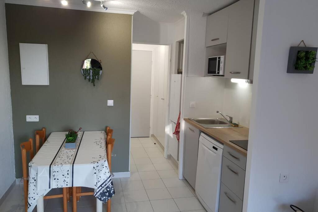 Les Parcs De Grimaud Villa Bagian luar foto